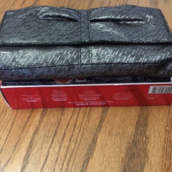 New in Box Lancome Metallic Clutch Bag - Picture 7 of 9